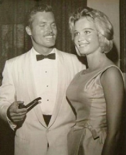 TY-HARDIN-WIFE-FOTOR-3.jpg