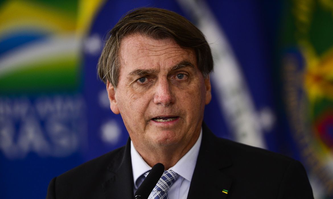 Bolsonaro sinaliza que irá se candidatar às eleições presidenciais em 2026