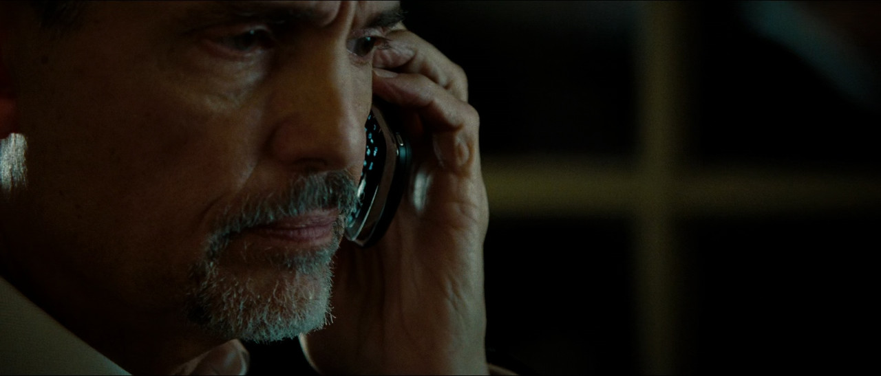 Safe (2012).mkv_snapshot_01.15.28_[2018.03.10_18.49.08]