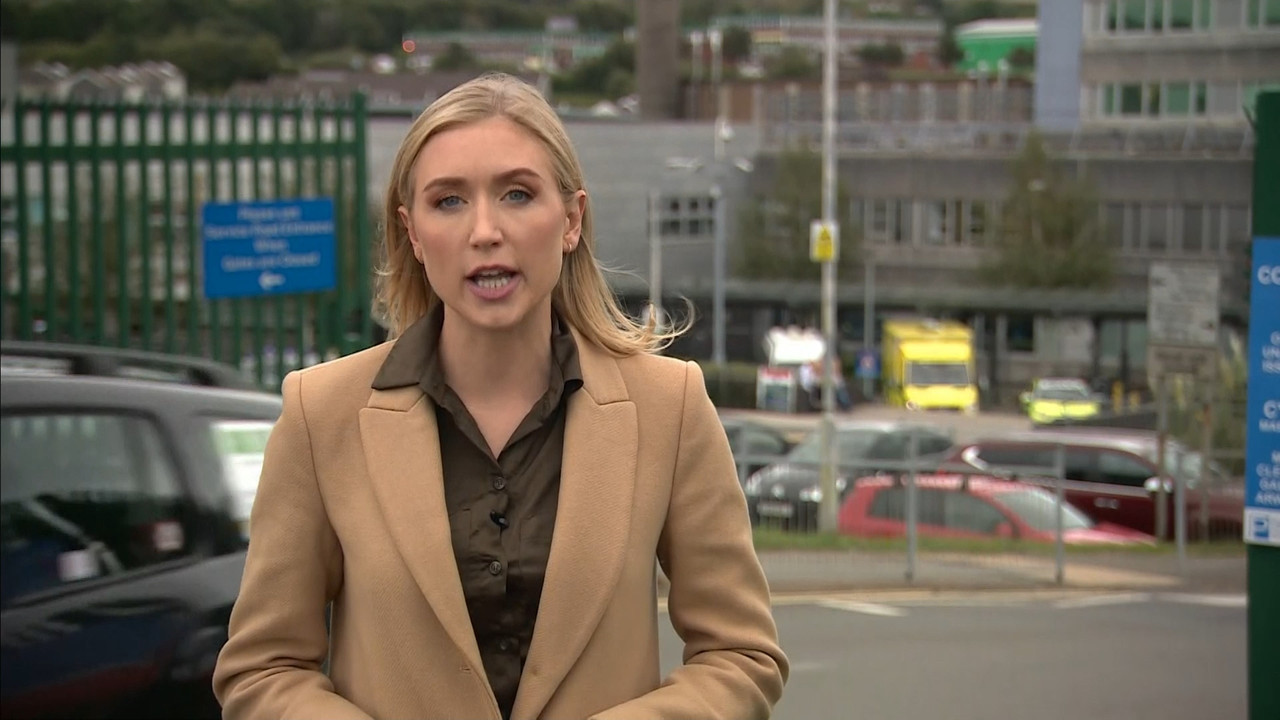 09.22 - 18.00.00 - ITV News Wales at 6. A round-up of all the latest ....ts_snapshot_10.27.942