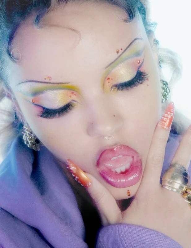 The Face Spring20211805 jpg d6d36b2c0a1ebc8e02ee3a730d278bba