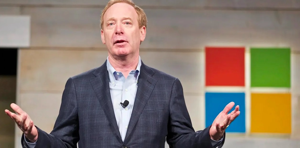 Presidente de Microsoft llama al Ciberespacio 'el nuevo dominio de la guerra'