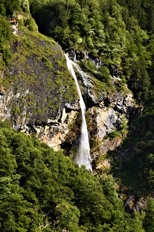 MESOCCO-7-9-2019 - Suiza y sus pueblos-2019 (31)