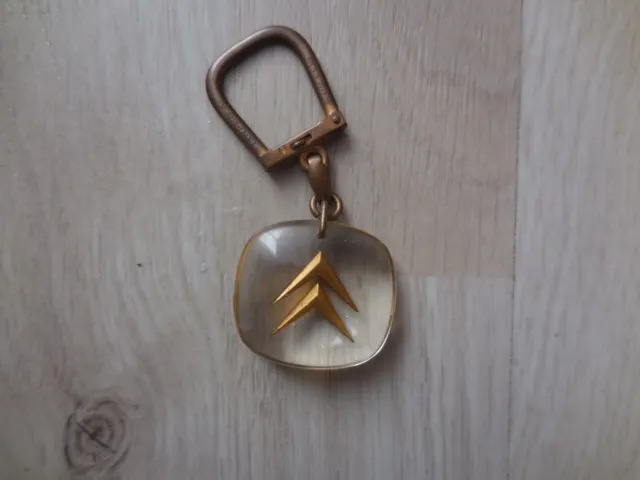 Porte-Cle-Bourbon-Citroen