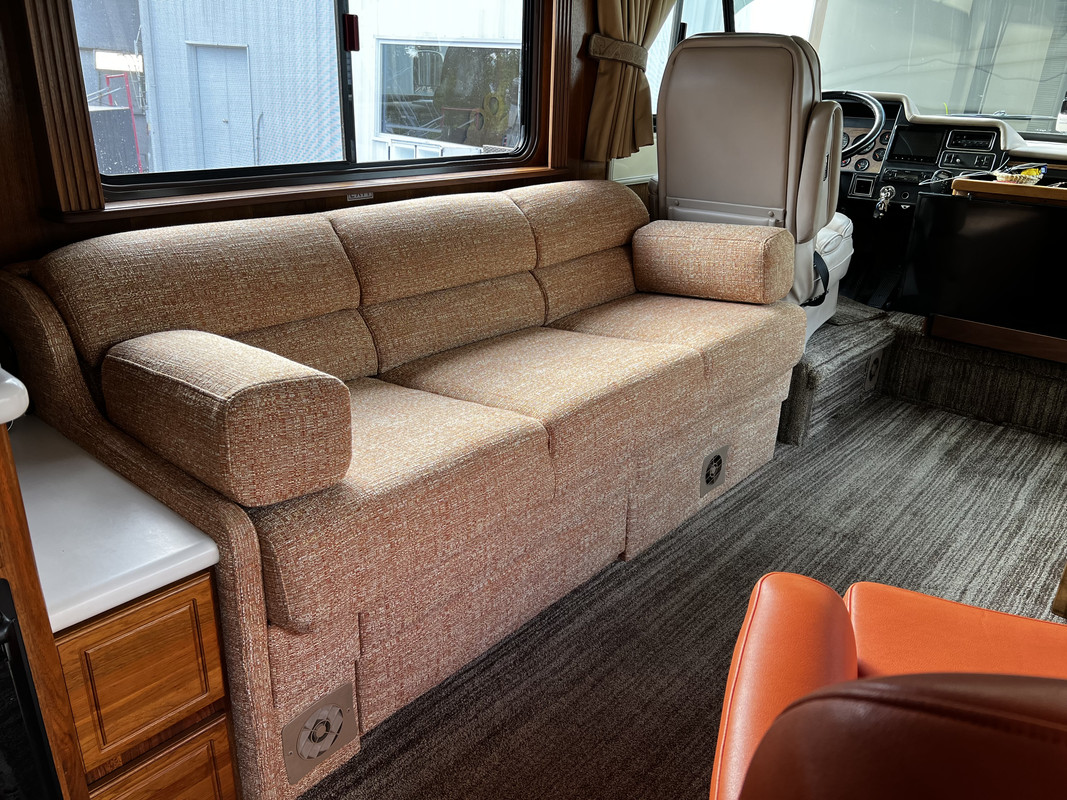 70403713867__E4CA903C-09FE-483F-BC5B-1593B1E636D8