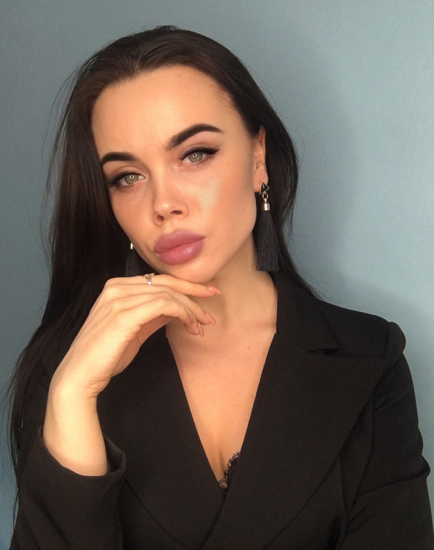 ACC68A3E-275B-4F6F-999D-C291F28DA1BF