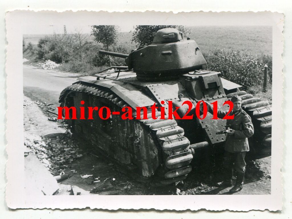 Foto, Wehrmacht, zerstörter Panzer, Char B1, Nah
