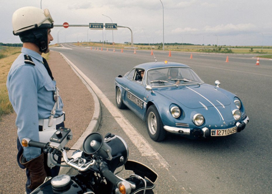 Historia-Alpine-A110-6