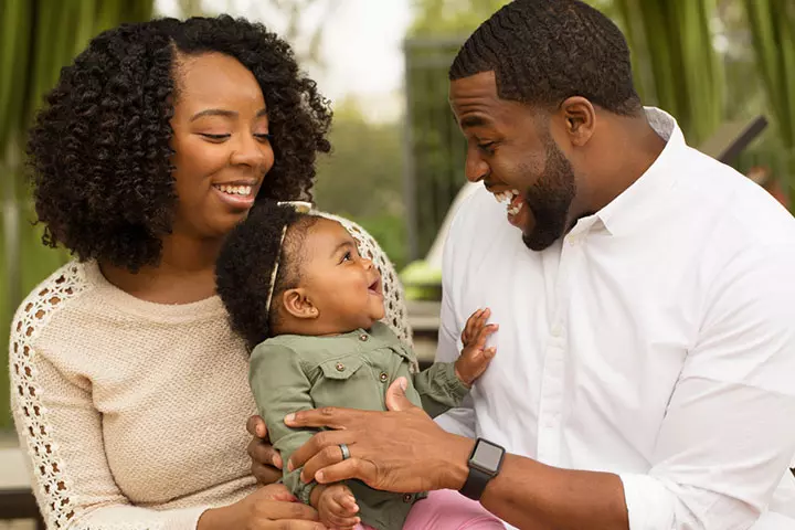 At what age do babies say mama and dada