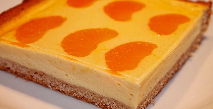 Blitz – Käsekuchen mit Mandarinen vom Blech Blitz – Käsekuchen mit Mandarinen vom Blech