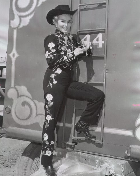 zsa_zsa_gabor_b04