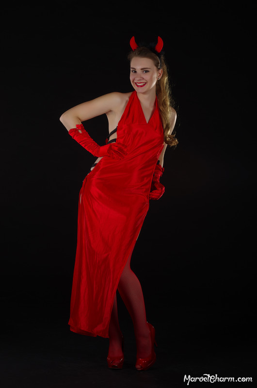 MarvelCharm_Monica-Halloween-2016-025