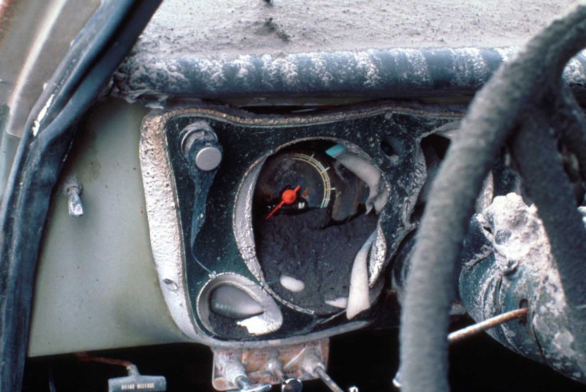 The_Eruption_Mount_St_Helens_1980 (17)