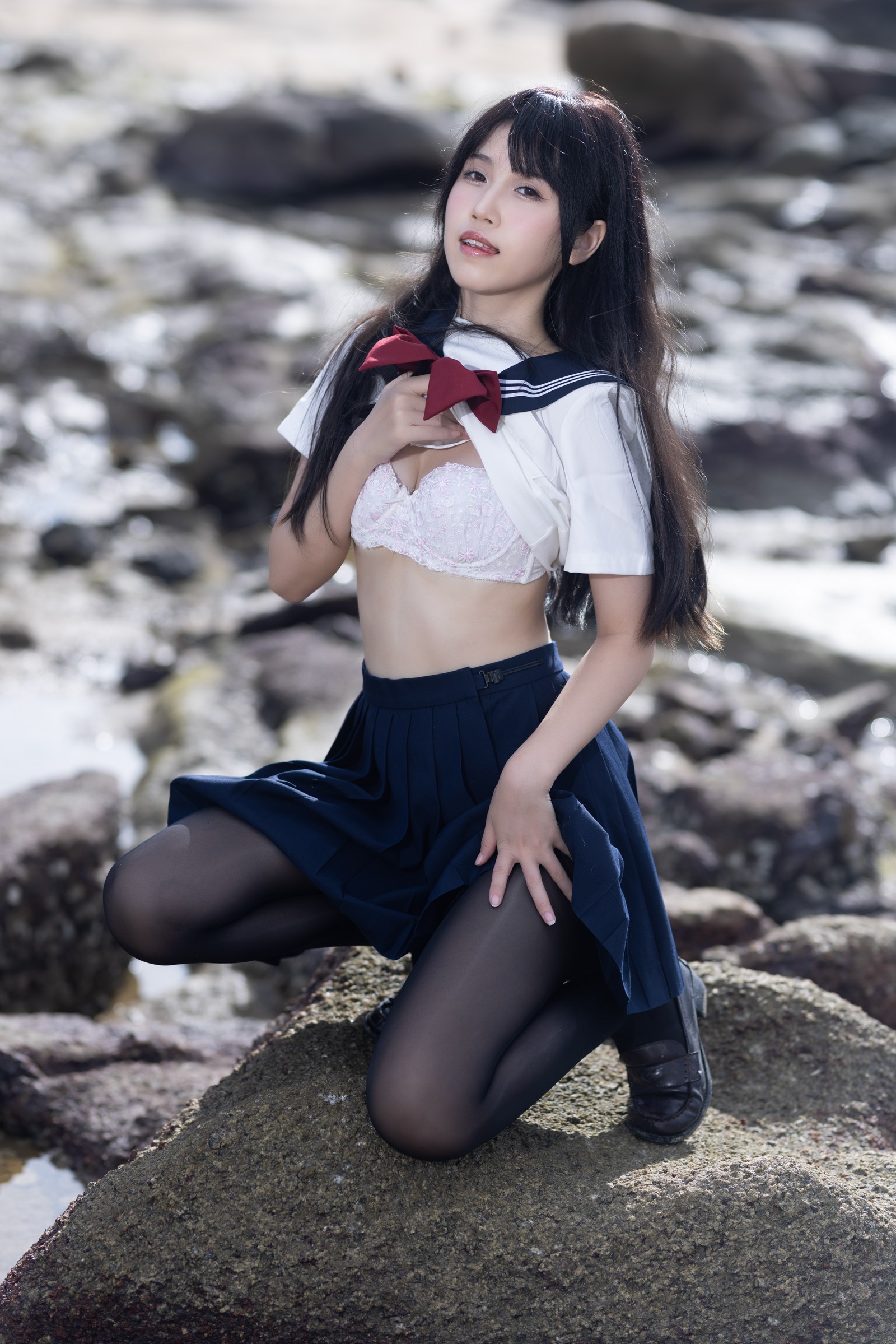 三無人型套图 × 不呆猫：水手服百合黑丝写真合集（51P／1.02G）插图3