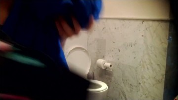 [Image: Voyeur61875104020.jpg]