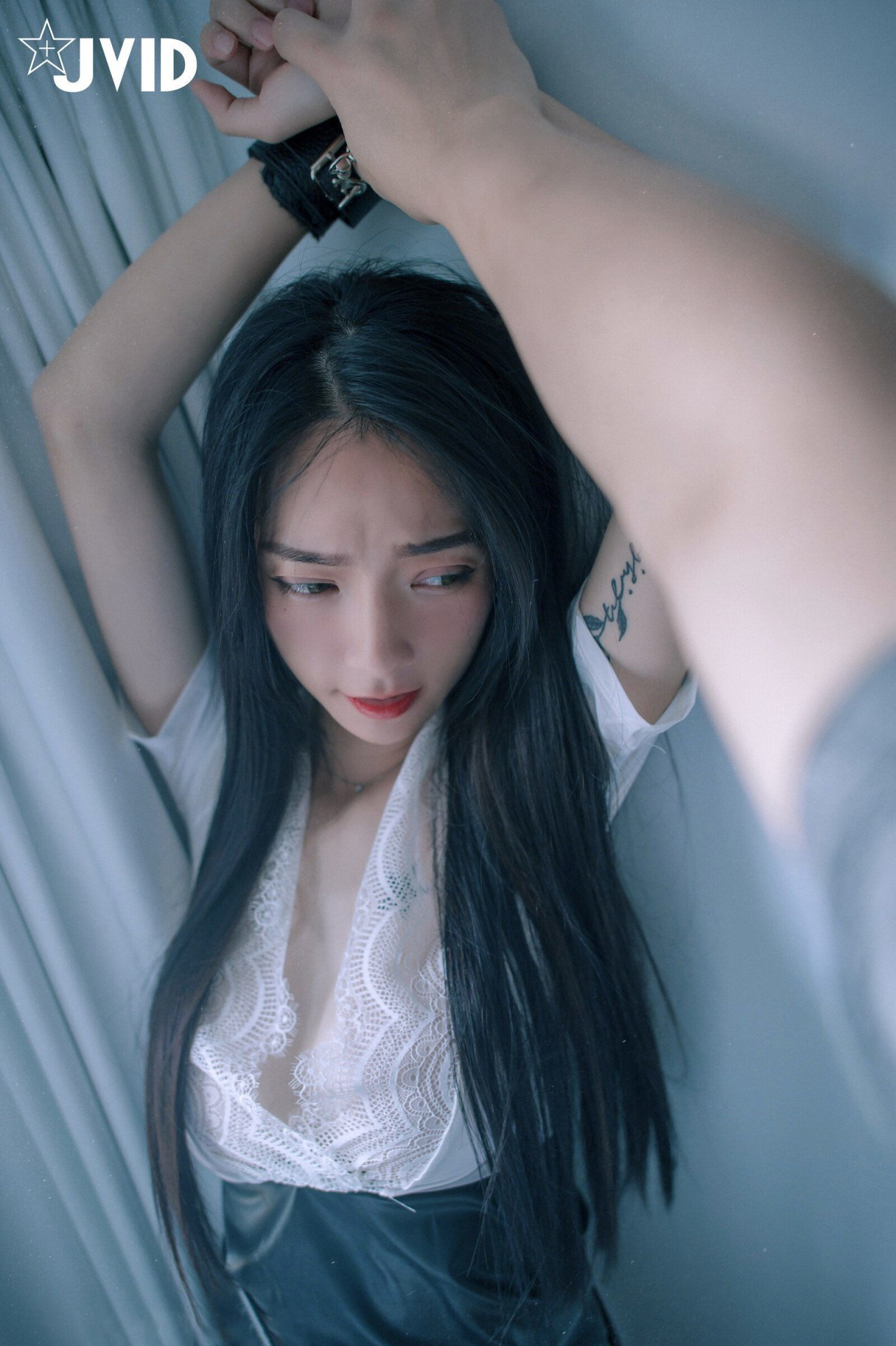 jvid 飘 飘《性感保险业务员》写真作品欣赏，较为性感的风格插图8