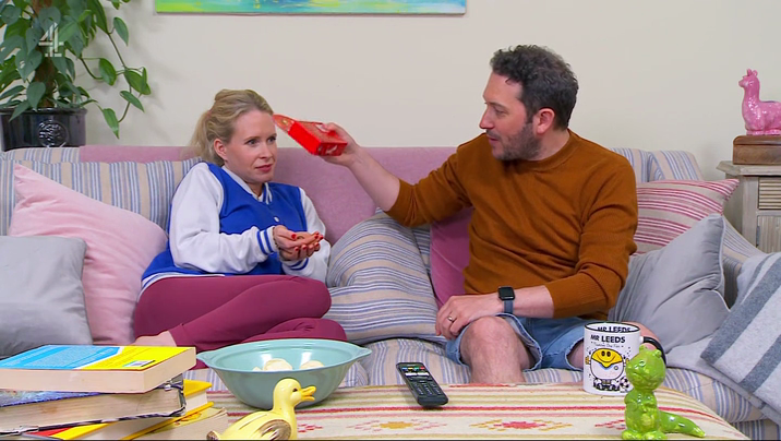 [Image: zd1w3vzdh6l6.png]