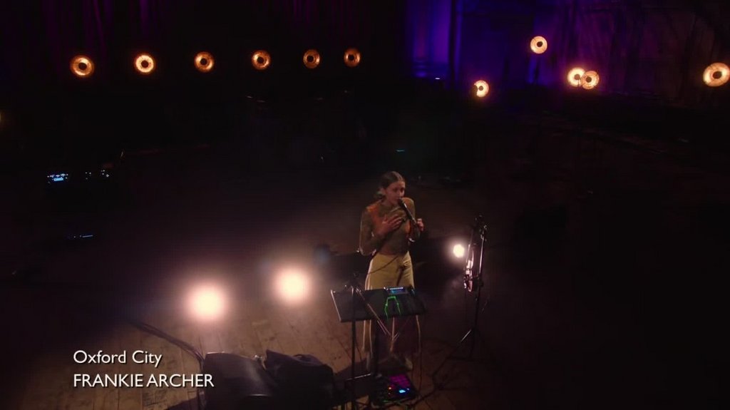 [Image: jujoh0f40jj0.jpg]