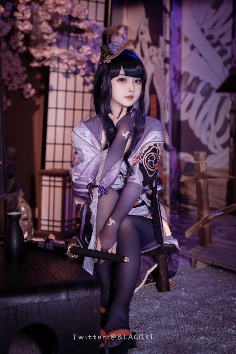 白莉爱吃巧克力 雷电将军 Cosplay 高清写真【57P｜276.3MB】插图6