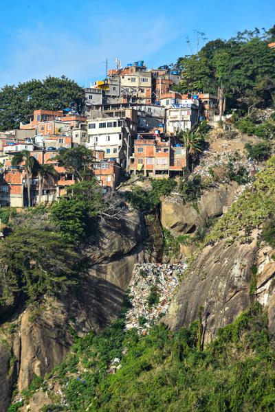 В джазе только девушки или аргентинско-бразильский калейдоскоп В джазе только девушки или аргентинско-бразильский калейдоскоп