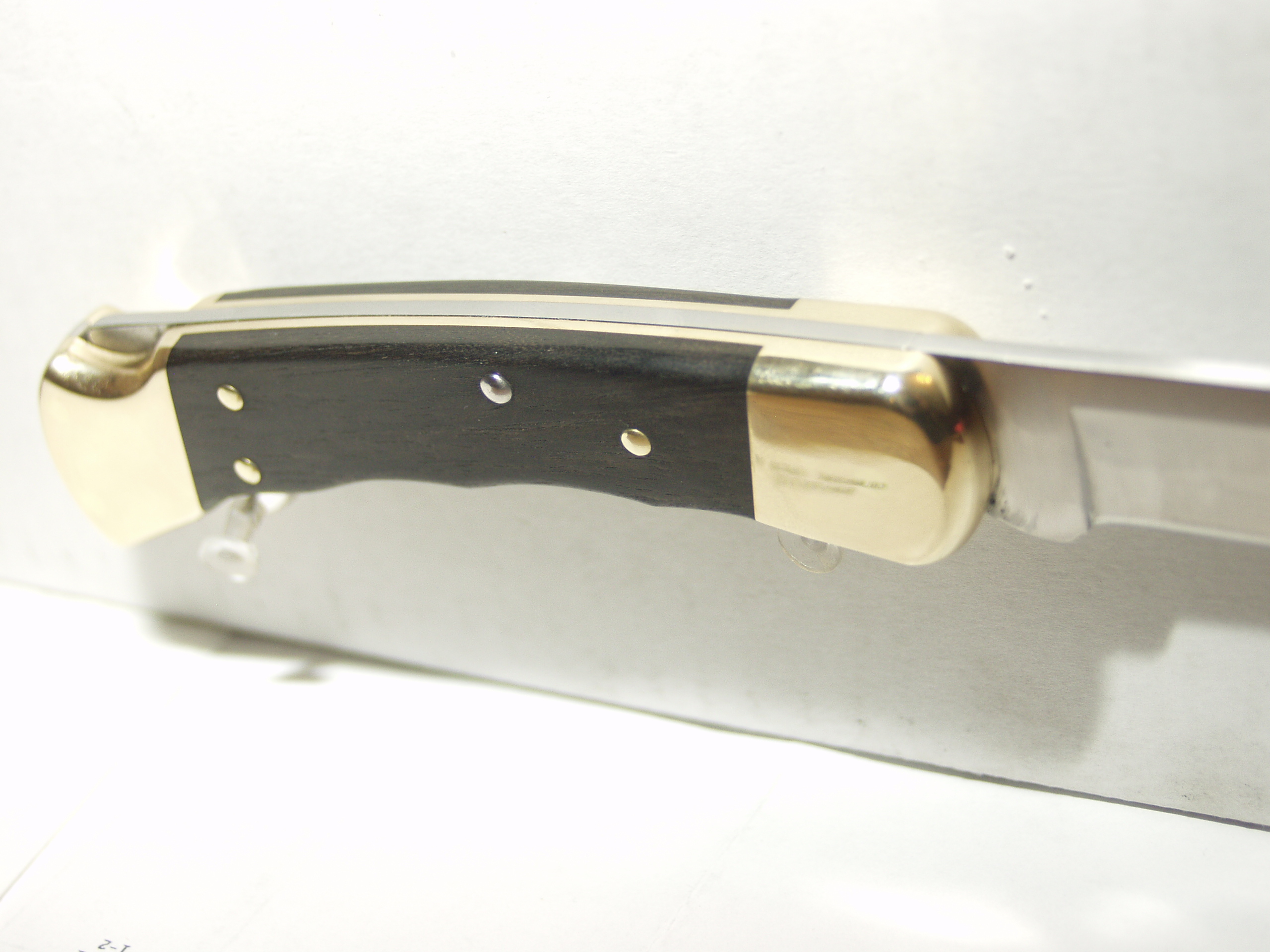 2019-fingergroove-blade-open-001.jpg