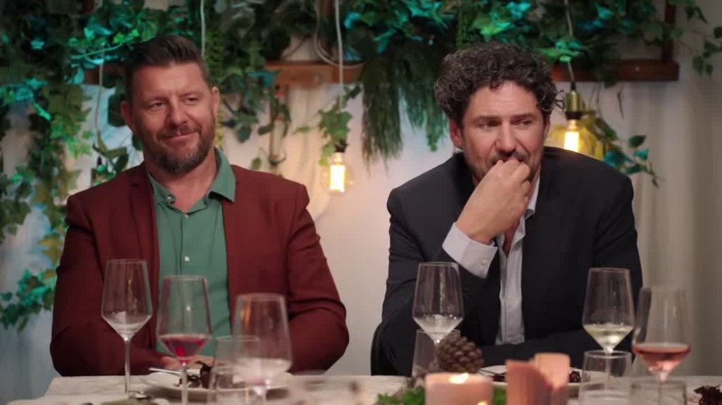 [Image: glckf280gj0a.jpg]