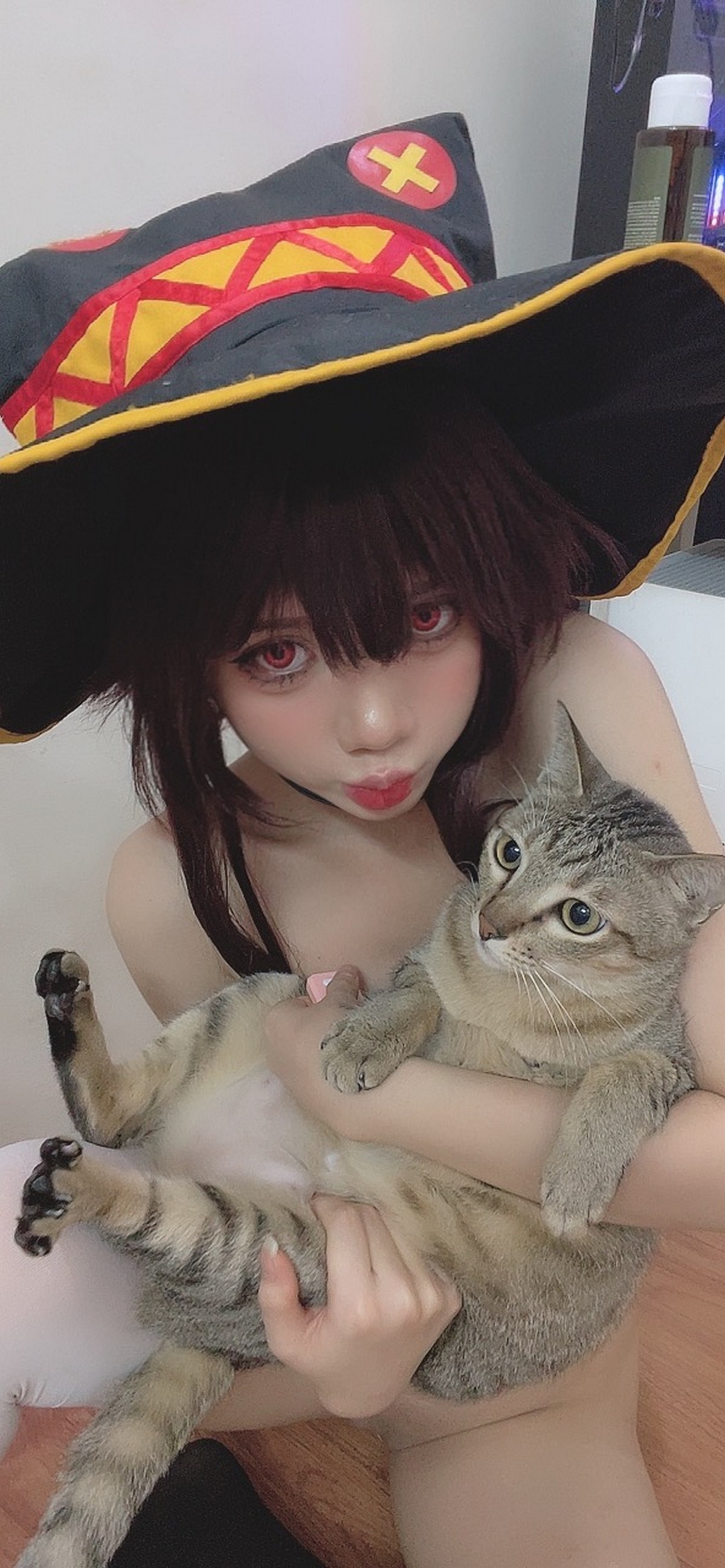 PoppaChan Megumin Cosplay (Konosuba) – 128 Photos 12 Videos 1.01GB插图1