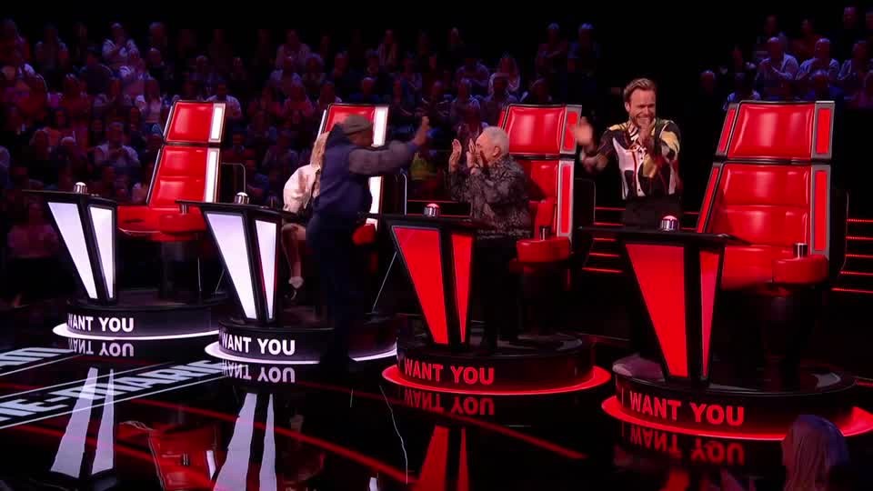 [Image: 8w0wlr67rihj.jpg]