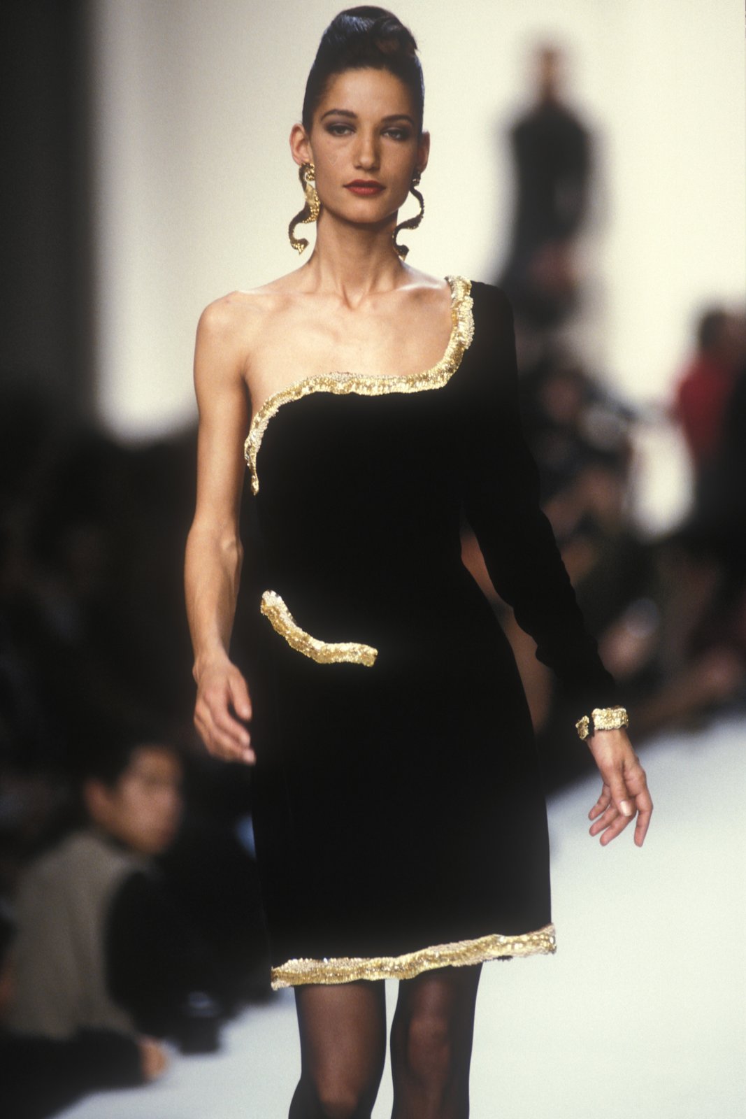 Fashion Classic: Oscar de la RENTA Fall/Winter 1991 | Lipstick Alley