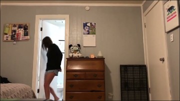 [Image: Voyeur56615102617.jpg]