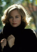 Cybill-Shepherd-c63