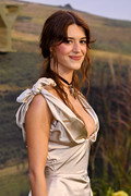 Daisy-Edgar-Jones-Sense-And-Sensibility22