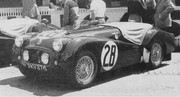 24 HEURES DU MANS YEAR BY YEAR PART ONE 1923-1969 - Page 37 55lm28-TR2-S-N-Sanderson-B-Dickson-1