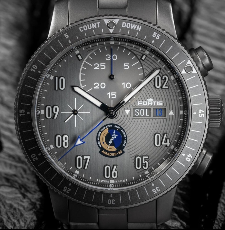 30DB55A6-A051-4171-BA46-64FF752DB38E