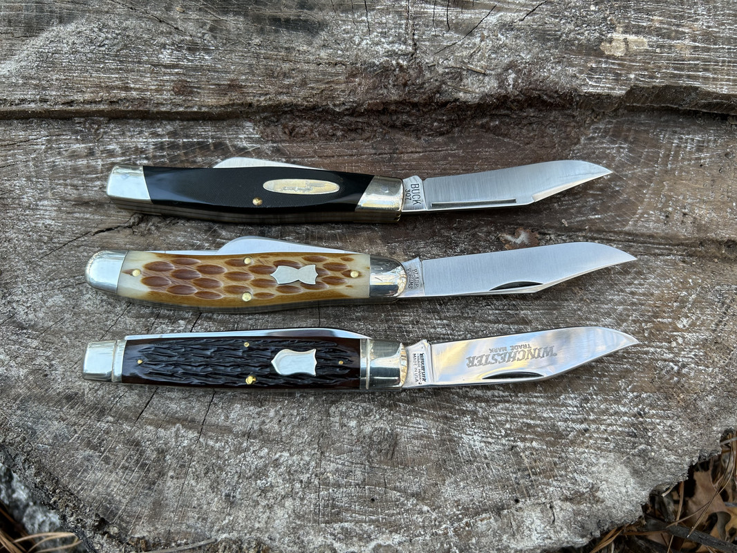 GEC-911324-size-vs-other-large-pocketknives.jpg