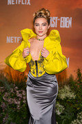 Florence-Pugh-East-Of-Eden-Prem-NYCleavage35