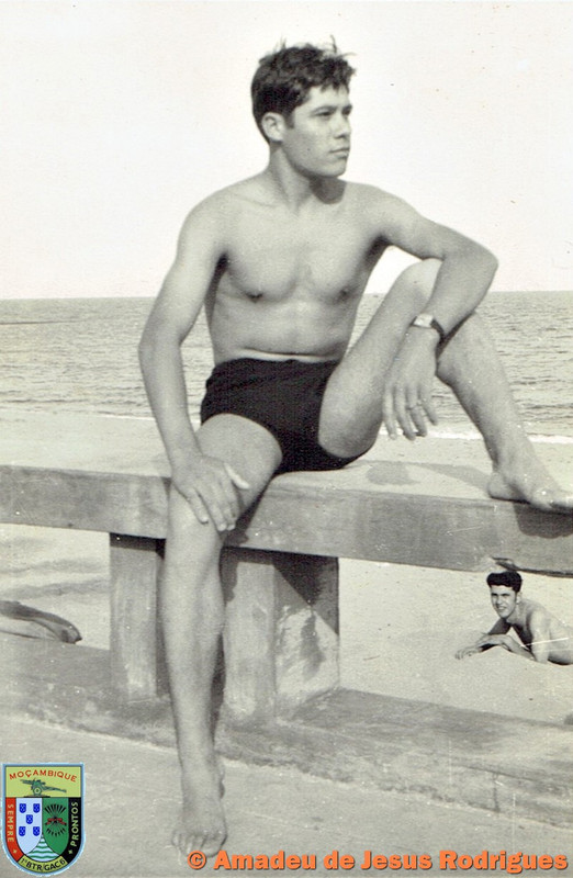 Tarzan-na-praia-em-Villa-Cabral