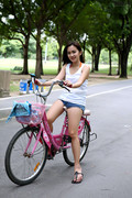 lolita-cheng-850006
