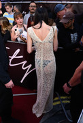 Dakota-Johnson-See-Through-To-Unda-Verity516