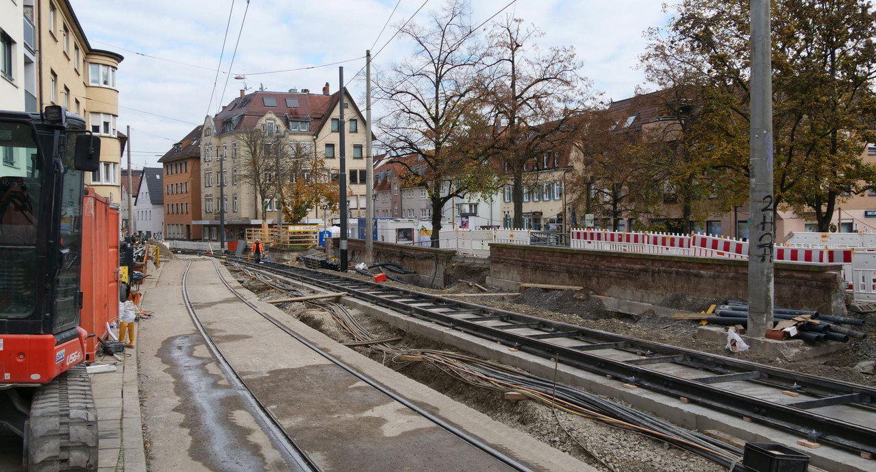 [Bild: 081125-122633-314b.jpg]