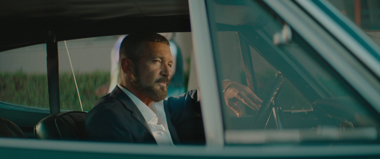 vlcsnap-2023-08-04-18h37m24s095