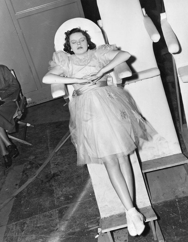 Judy_Garland_md12