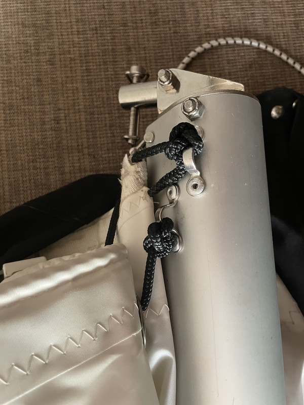 44185F4F-83FE-44C2-9718-4A828057A9C0