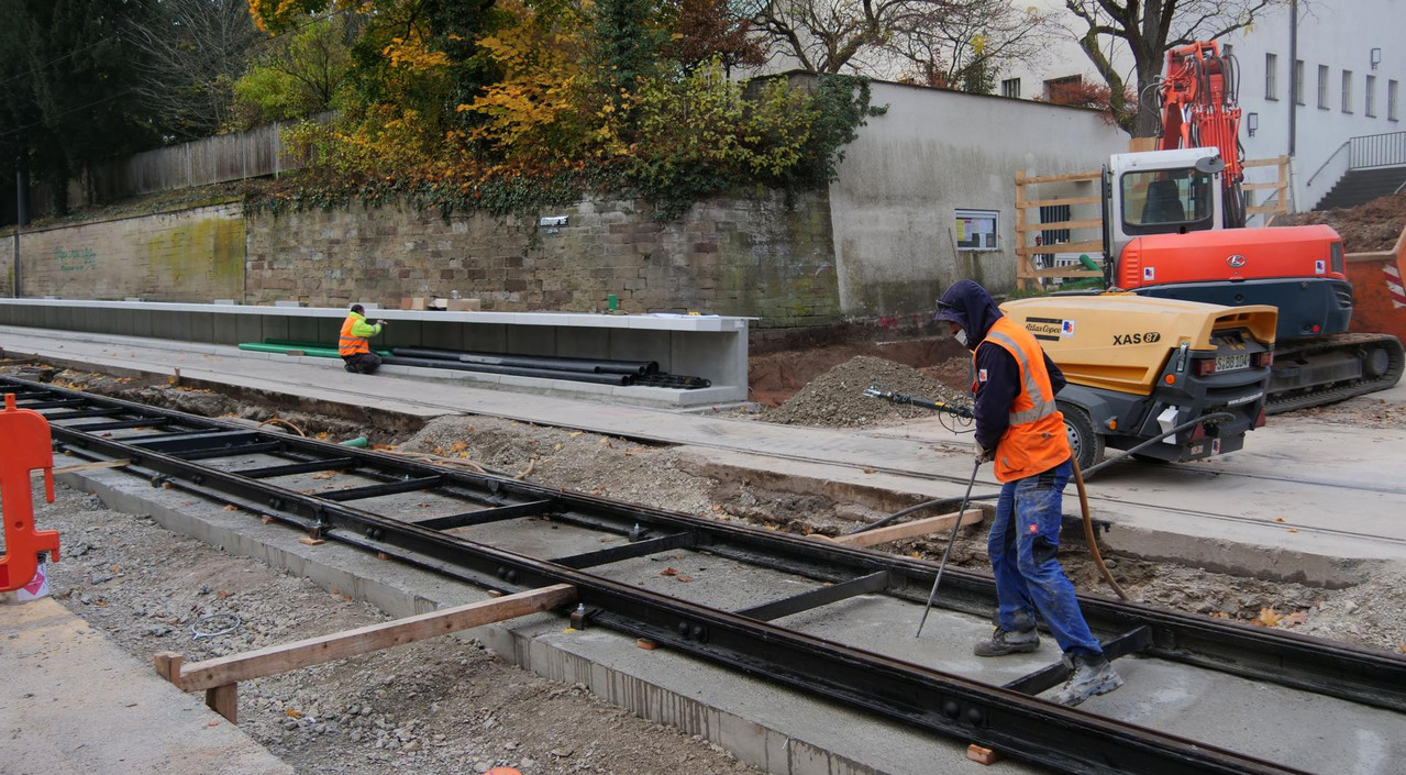 [Bild: 081125-122513-305b.jpg]