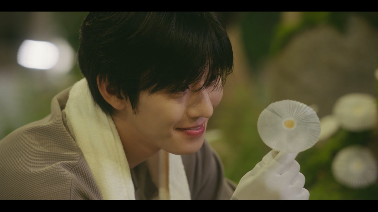 VS Netflix Sold Outon You E2Episode2 56 52