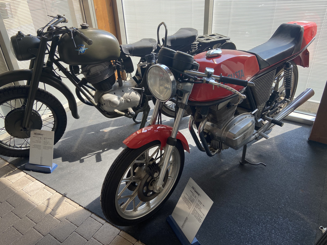 315A8B44-EC34-4D47-80A8-7C4F5B23E4F8