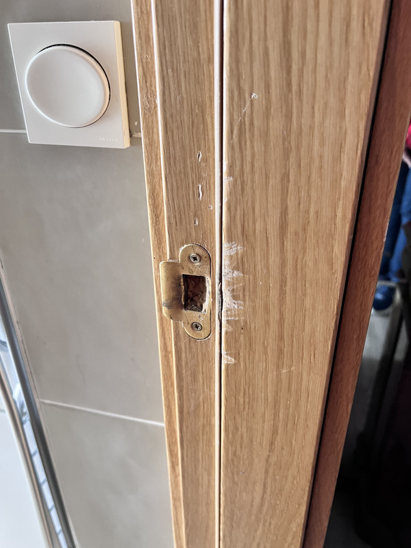 07C0C0AA-7093-496A-BE4B-381E85B04437