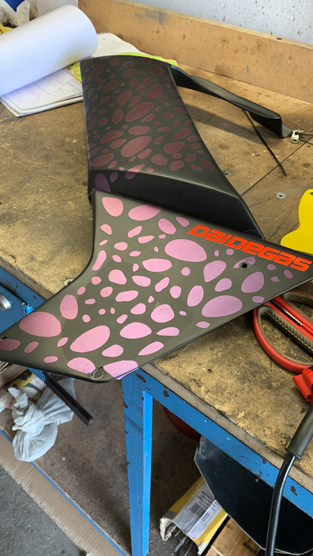 6DF1C062-DCB4-4666-AE00-22B9AAAEB245