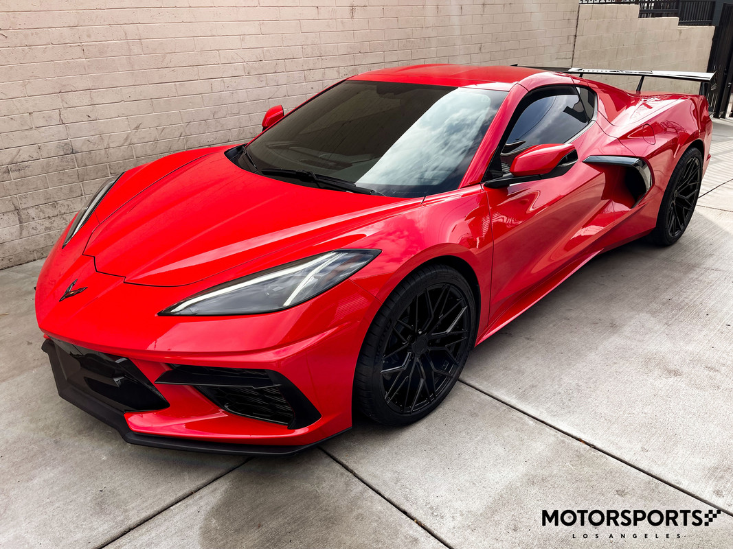 2207-C8-CORVETTE-AG-M520-R-GLOSS-BLACK-19X8.5-20X11-05