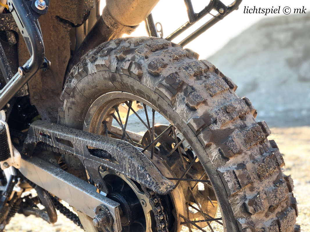 19E4F34A-496A-400E-8D16-B5E8EE121D7F